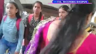 extra hand touching prank  on cute girl  मुझे ऐसे टच मत करो मेरे अन्दर कुछ कुछ हो रहा है 