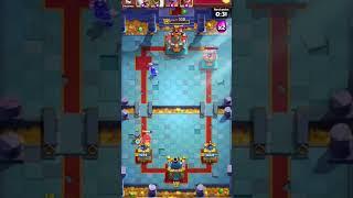 aquele barril de goblis no final só para dar uma brincada... #clashroyale