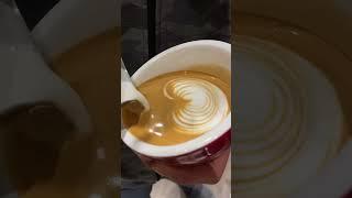 Tulip Latte Art