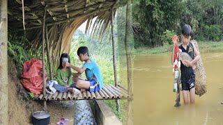 VIDEO FULL Orphaned boy and girl  Catch fish to sell at the market - Make a new place to live