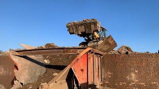 A Super Giant Rock Just Stucked Into stonecrusher how to crush giant rocks #rockcrusher in action