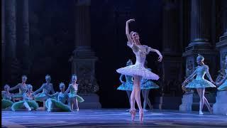 TEATRO BOLSHOI para amantes del ballet.