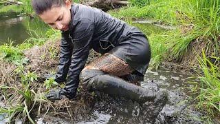 Latex Over Knee high boots in deep muddy swamp high heels boots stuck in mud wetlook vol. 45