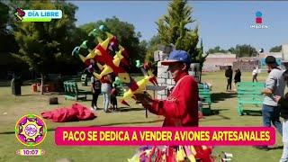 Día libre a Paco vendedor de aviones artesanales  Planeta Sajid  Sale el Sol