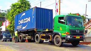 JOSS  MOBIL TRUK ISUZU GIGA FUSO FIGHTER HINO RANGER UD QUESTER NISSAN DIESEL