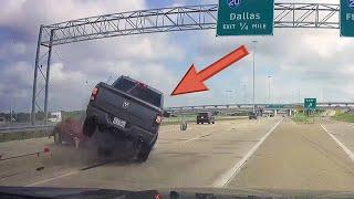 Bad Drivers Compilation 2022 Driving Fails Car Crash & Road Rage USA #99