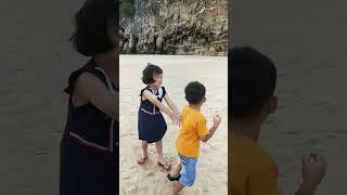 #emilychandra #oliviachandra #emily #olivia #viralvideo #viral #beach #habibi