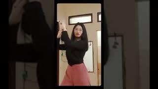 DANCE TIK TOK HOT