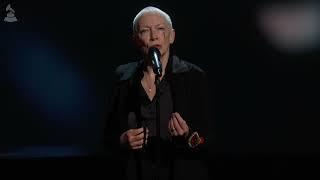 Watch ANNIE LENNOX Perform NOTHING COMPARES 2 U with WENDY & LISA at the 2024 GRAMMYs