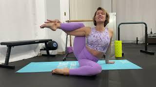 GYMNASTIC FLEX. FLEXIBLE ROUTINE. SPLIT STRECHES. YOGA FEET. STRETCHING ROUTINE