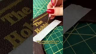 Alterando capa de livro The Hobbit #livro #diy #caderno