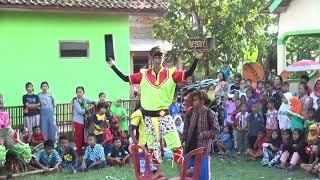 ATRAKSI SULAP ODONG ODONG MAMAH YATI GEBOY  SINGA DANGDUT ODONG ODONG #odongodong