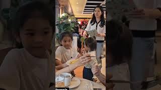 Mami nia dapet hadiah..?? keseruan trio krucil di acara birthday party Tabias