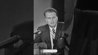 Today turn your heart to God and let His Word speak to you. #billygraham #shorts