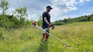 Cutting fresh grass with Stihl Fs 561-C with 350 mm brush knife.