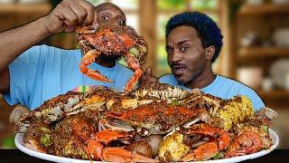 XL MALE BLUE CRABS DRENCHED IN BLOVE SAUCE  LIFE UPDATES  SEAFOOD BOIL  HUBBY EDITION