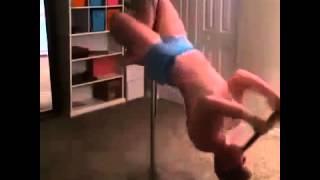 Wiggle Wiggle Strippstange - Paul Groslouisl - Twerk Trends