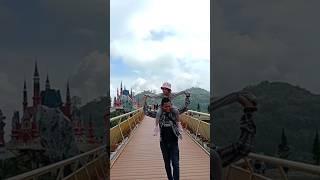 Munaroh digendong Bang ocit #munaroh #subang #dcastello #disneyland #viral #fyp