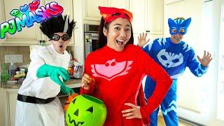 PJ Masks Halloween Costume Party In Real Life  Ellie Sparkles Owlette Catboy Go Trick-or-Treating