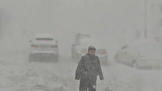 Highways frozen China city buried Snowstorm shows no mercy to Shandong
