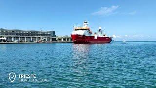 La rompighiacco Laura Bassi nel golfo della sua Trieste