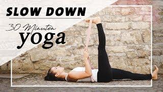 Yoga Anfänger Entspannung und Dehnung  Verspannungen im unteren Rücken lösen & Hüften öffnen