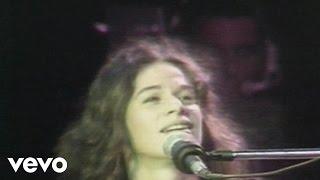 Carole King - You Make Me Feel Like A Natural Woman Live from Oakland - 1972