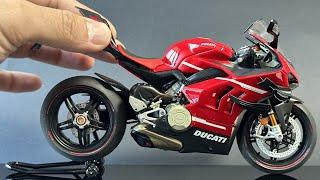 Ducati Superleggera V4 - Motorcycle Model 112 TAMIYA