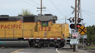 UP 1522 Tracy Turn Local East - S MacArthur Dr. Railroad Crossing Tracy CA