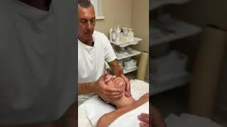 Массаж лица это как игра на дорогом музыкальном инструменте  VITALITY.MASSAGE °