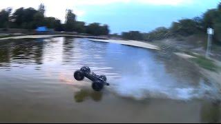 The fastest RC car is easy to drive on water. HPI Bullet flux