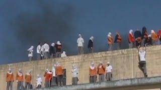 4 dead 2 decapitated in Brazil prison riots