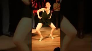 Что они вытворяют? КРУТОЙ DANCE #Shorts