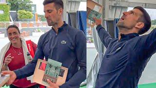 Djokovics Reaction When Ons Jabeur Surprised Him and Gave Him a Delicious Present - Wimbledon 2024