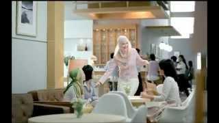 Wardah TV Commercial Lightening Series- Ineke Koesherawati