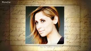 LARA FABIAN - Le Roi Est Une Femme With English Translation The King Is A Woman