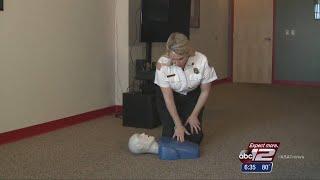 VIDEO CPR Minus Mouth to Mouth