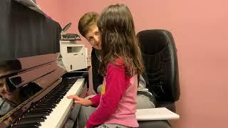 Major and minor scales. Piano Lesson with Clara M.6 Irina Gorin