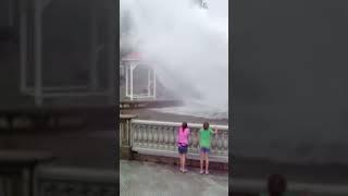 Kids Get Soaked By Splash Down Water Ride #shorts