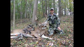 Huge Bodied 8 Point Buck- Michigan Deer Hunting Bow Hunt