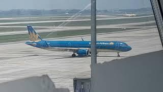 Midday plane spotting at Noi Bai International Airport Terminal 2s well-wisher galley