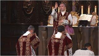 Messe traditionnelle à Notre-Dame de Paris - vendredi 7 juillet 2017