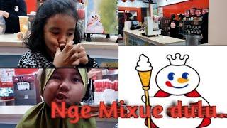 Beli Es Cream Mixue  Ada Perosotan Mini..