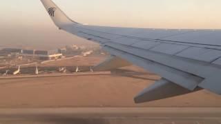 لحظات اقلاع طائرة مصر للطيران من مطار القاهره الدولي