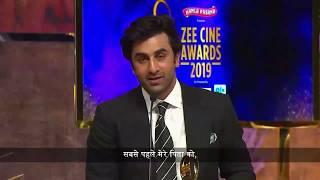 RIP  Rishi Kapoor  Emotional Speech By Ranbir Kapoor  Zee Cine Awards