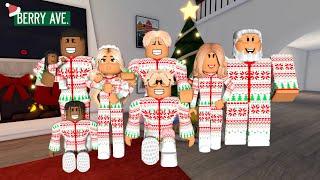 OUR CHRISTMAS EVE ROUTINE AS A BIG FAMILY  A Berry Avenue Roleplay w Voice  The Ellis Family RP