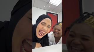 Lawak la Norreen dengan Aya ni....Asyik Gelak. Je..