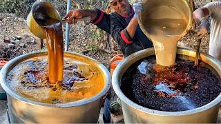 20 Quintal मिसल Daily बनती है यहाँ Nashik Most Famous Misal Indian Street Food  Maharashtra