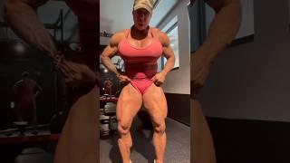 biggest chest & biceps female bodybuilder #short