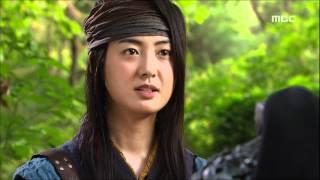 2009년 시청률 1위 선덕여왕 The Great Queen Seondeok 도망치지 않고 공주가 될 것이라며 자결하려는 알천을 설득한 덕만